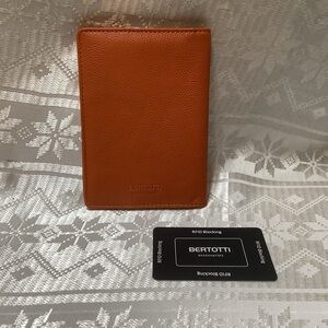 Bertotti Passport Cover RFID Blocking Orange